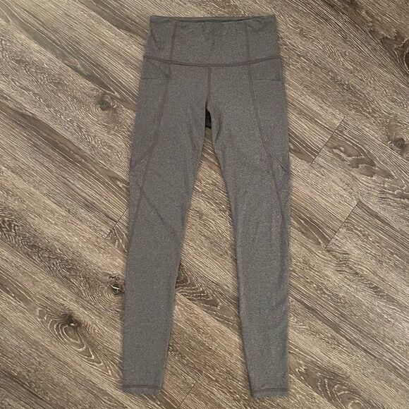 Athleta stash pocket salutation tight - Picture 1 of 9